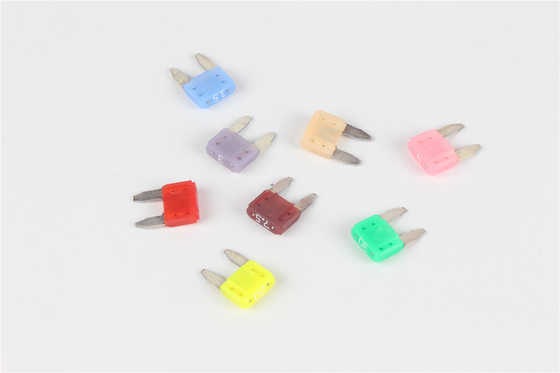 Mini Fast Blow Fuse, kleine die Automobilblatt-Sicherung DC32V 4Amp schließen an