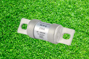 500VDC Bolzensicherung, Halbleiter-keramische schnelle fungierende Sicherungen 150Amp