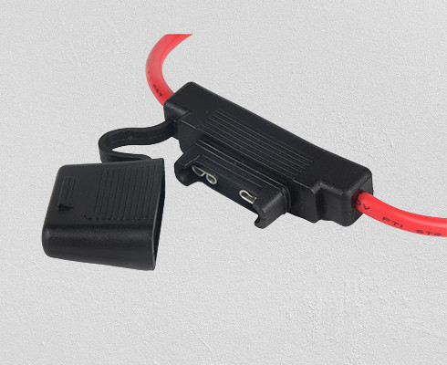 Schwarzes 30 Ampere-Platten-Berg-Sicherungs-Halter, Automobilinline-Sicherungs-Halter