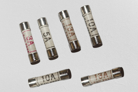 BRITISCHER Stecker-britische Standardsicherungen, keramische Sicherung 240VAC Bs1362 10a