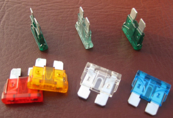 Sicherungen der Niederspannungs-32VDC, 40 Standard Amperes Mini Blade Fuse ISO8820