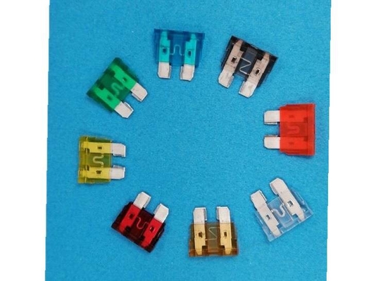 Schmelzglied-Elektro-Mobil-Sicherungen verzinken Legierungs-Tin Plating Plug In For-Auto-LKWs